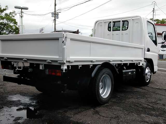 Mitsubishi Fuso Canter 6