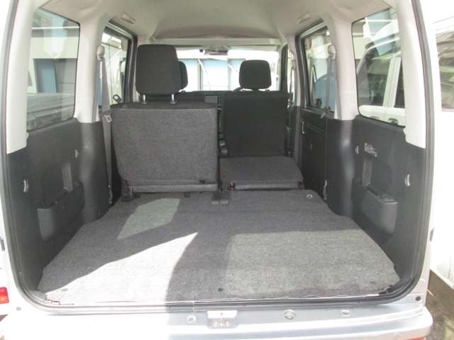 Daihatsu Hijet Cargo 10