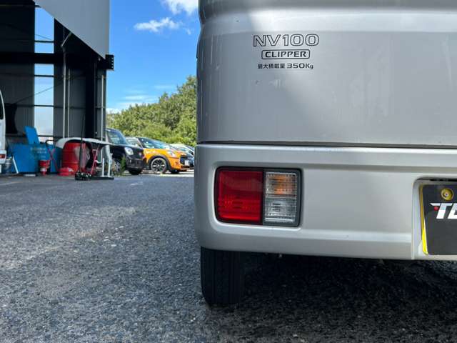 Nissan NV100 Clipper 12