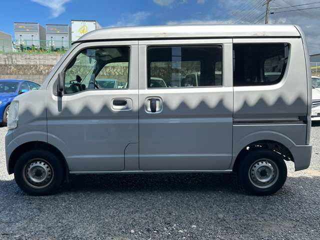Nissan NV100 Clipper 8