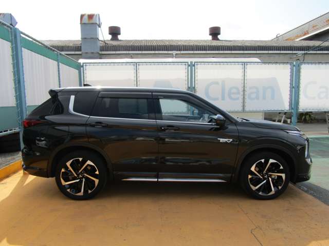Mitsubishi Outlander 6
