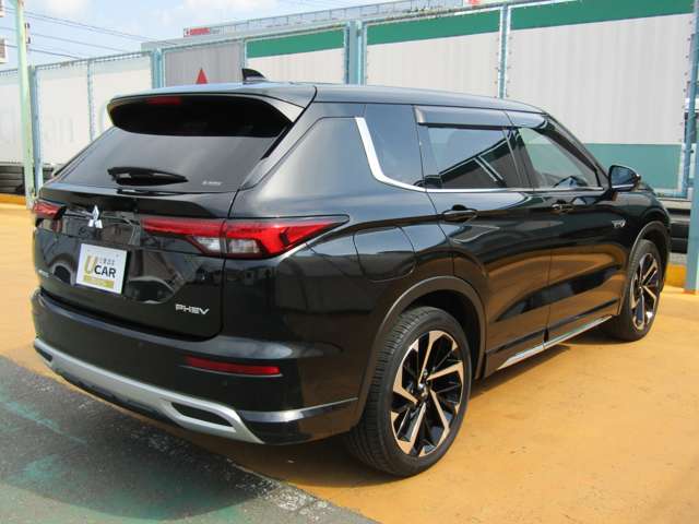 Mitsubishi Outlander 7