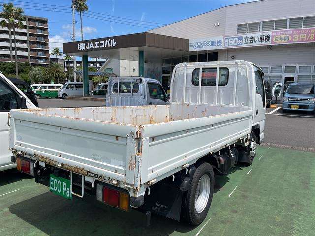 Isuzu Elf 5