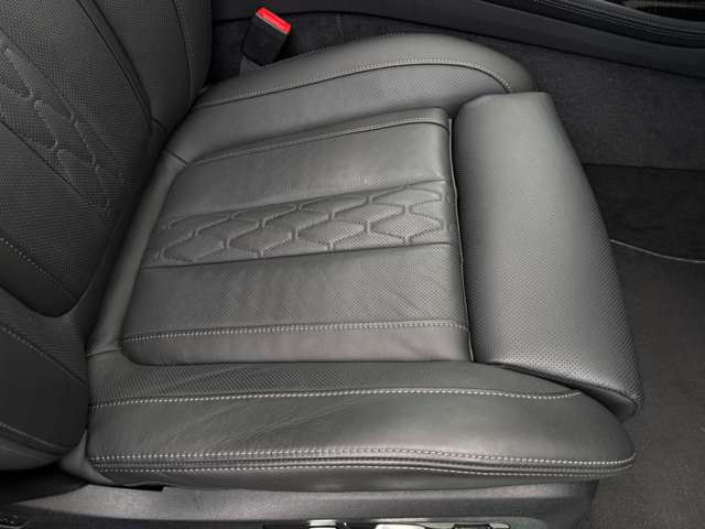 BMW X7 10