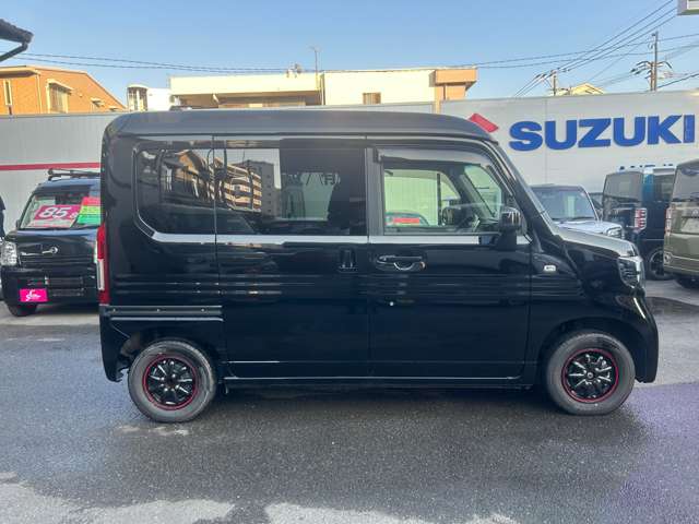 Honda N-VAN 10