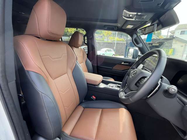 Lexus GX 7