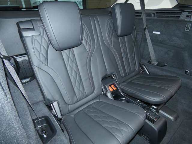 BMW X5 8