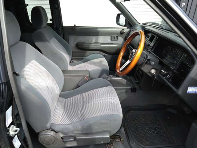 Mazda Proceed 8