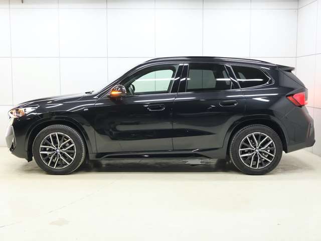 BMW X1 7