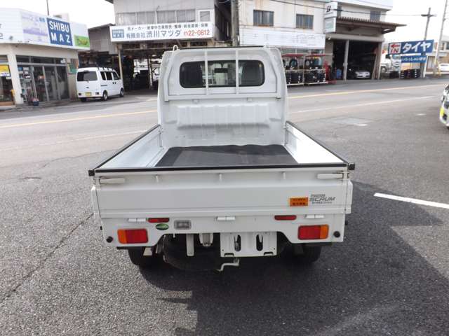 Mazda Scrum Truck 8