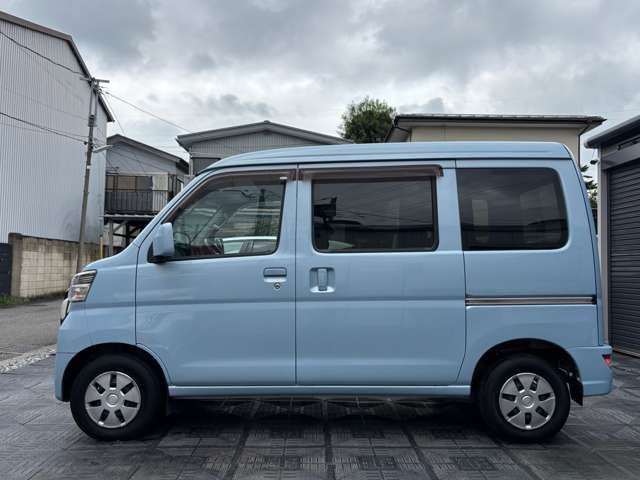 Daihatsu Hijet Cargo 11