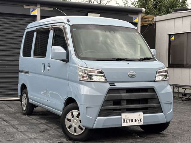Daihatsu Hijet Cargo 6