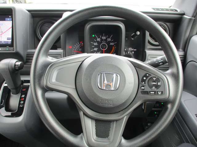 Honda N-VAN 12