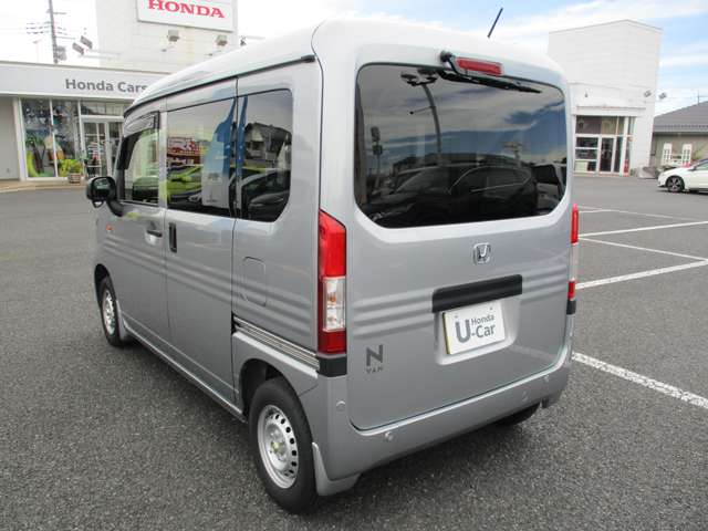 Honda N-VAN 8