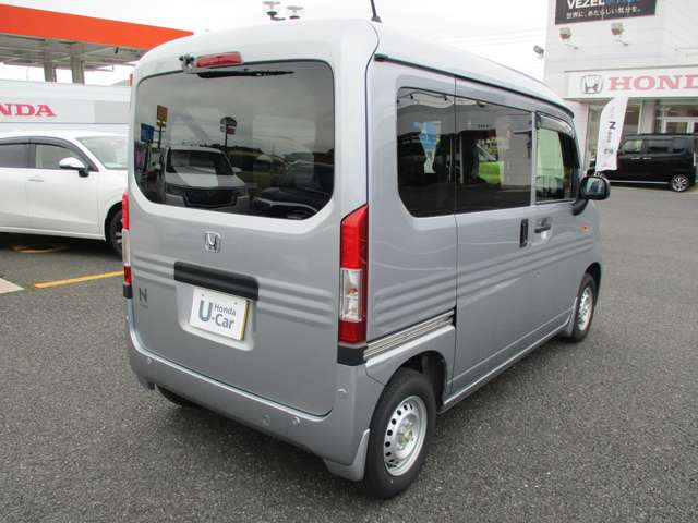 Honda N-VAN 10