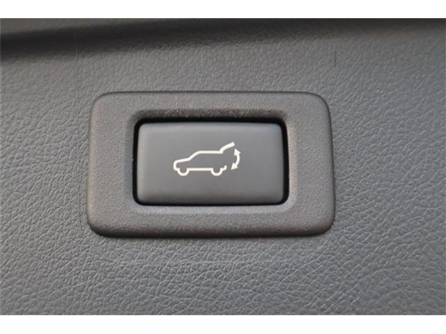Subaru Legacy Outback 8