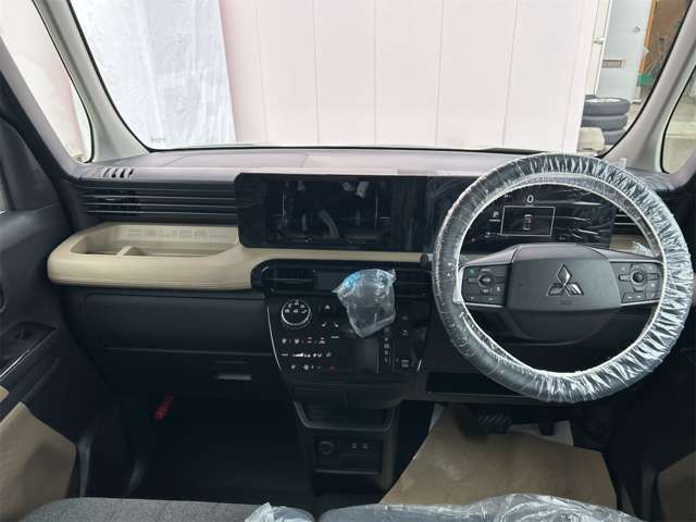 Mitsubishi Delica Mini 5