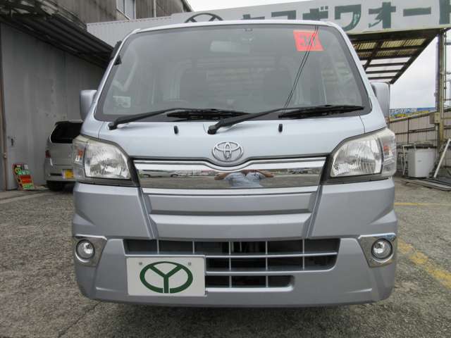 Toyota Pixis Truck 8