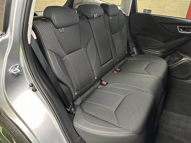 Subaru Forester 12