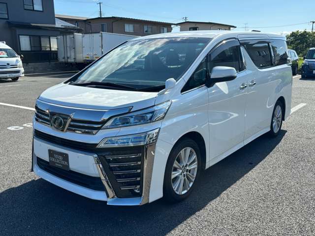 Toyota Vellfire 2