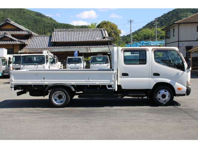 Hino Dutro 5