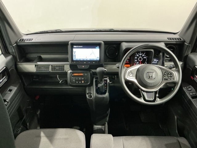 Honda N-VAN 8