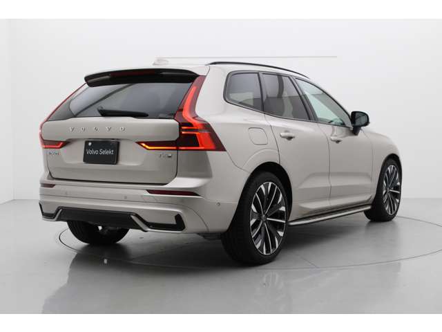Volvo XC60 5