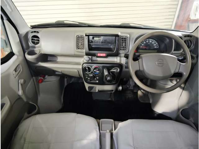 Nissan NV100 Clipper 4