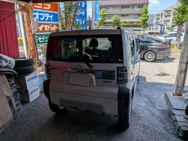 Daihatsu Taft 4