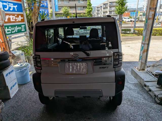 Daihatsu Taft 5