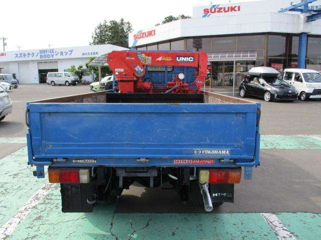 Hino Dutro 6