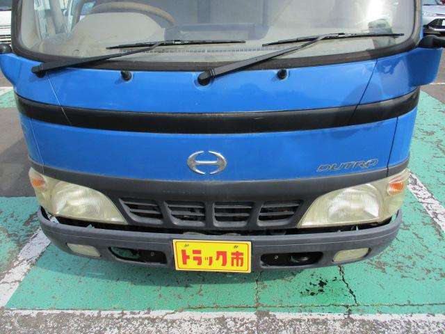 Hino Dutro 10