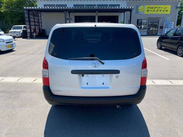 Toyota Probox Van 9