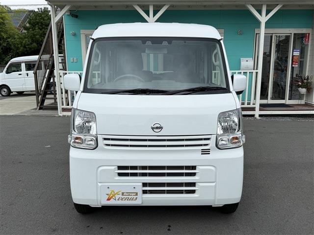 Nissan NV100 Clipper 11