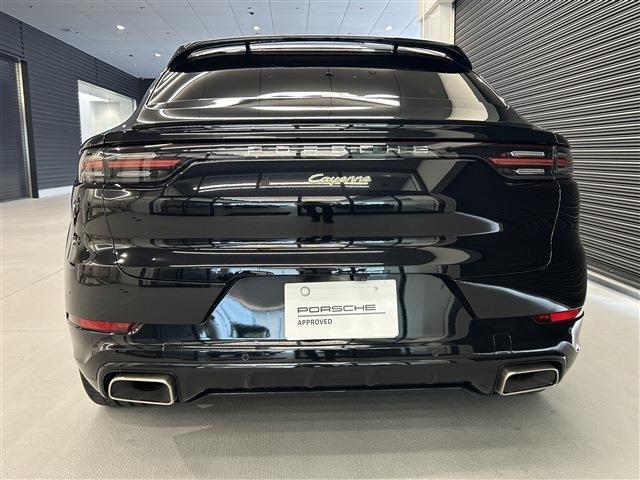 Porsche Cayenne Coupe 4