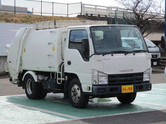 Isuzu Elf 3
