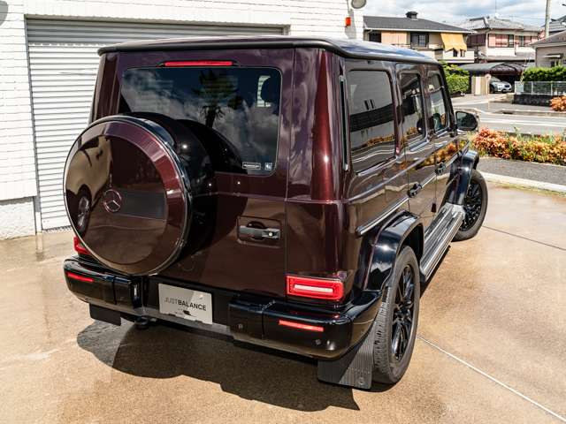 Mercedes-Benz G-Class 8