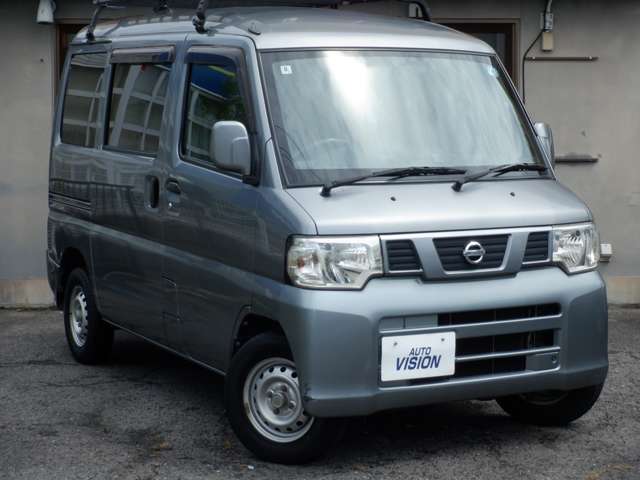 Nissan NV100 Clipper 2