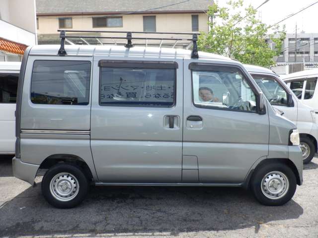 Nissan NV100 Clipper 4