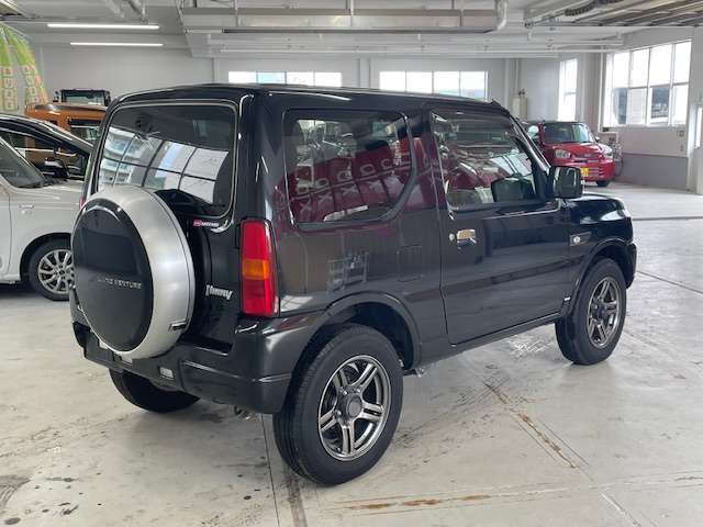Suzuki Jimny 8
