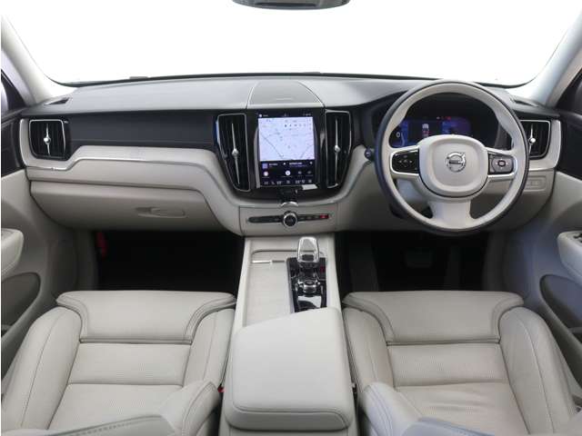 Volvo XC60 4