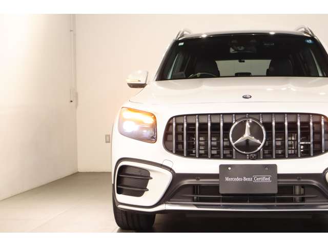 Mercedes-Benz GLB 11