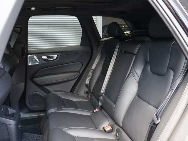 Volvo XC60 11