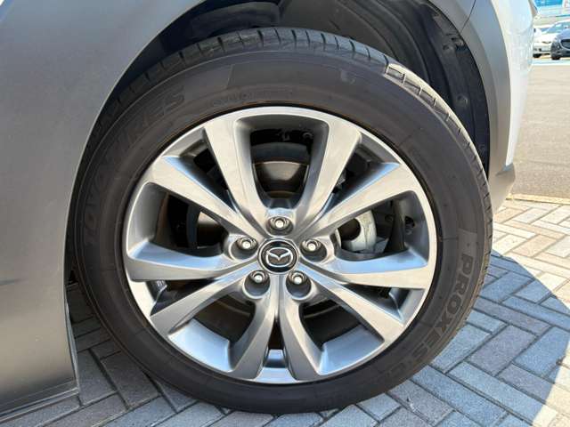Mazda CX-30 11