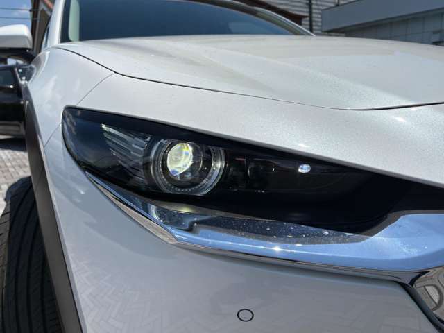 Mazda CX-30 9