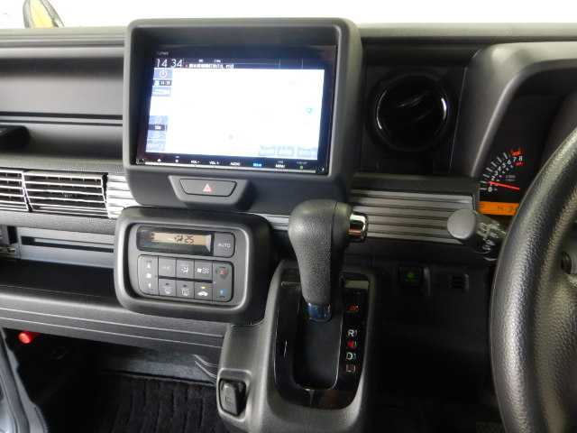 Honda N-VAN 7