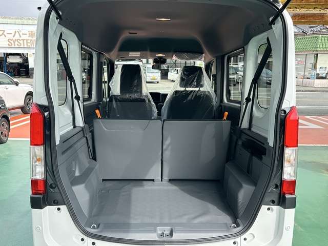 Honda N-VAN 12