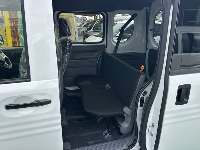 Honda N-VAN 7
