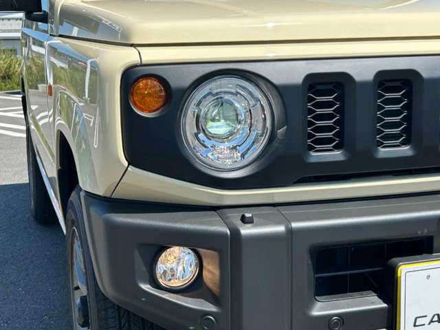 Suzuki Jimny 10
