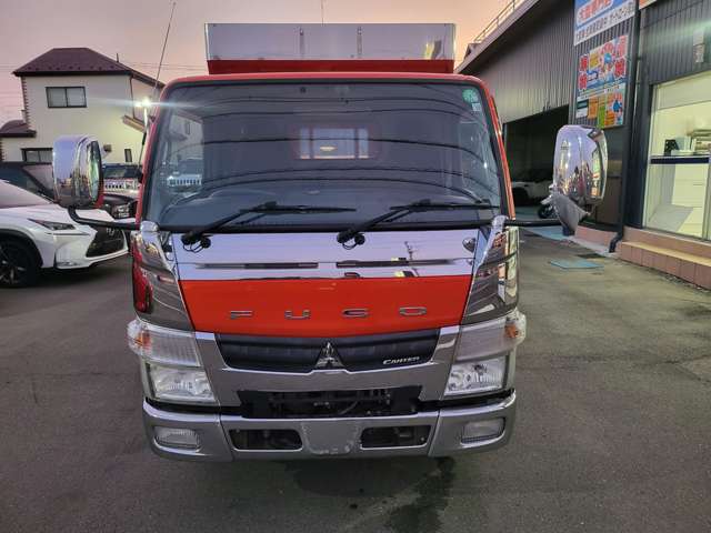Mitsubishi Fuso Canter 4